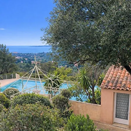 아파트 Les Terrasses Azur, Vue Mer, Piscine Et Tennis 로크부른수르알젠스